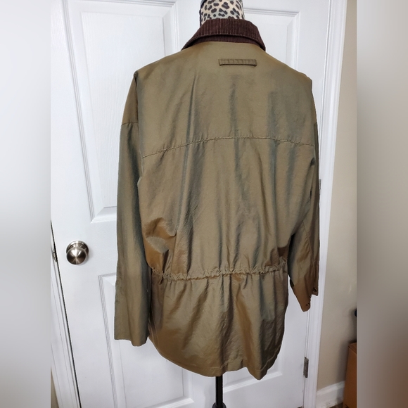 Liz Sport Petite Water & Wind Resistant Jacket - Picture 9 of 15